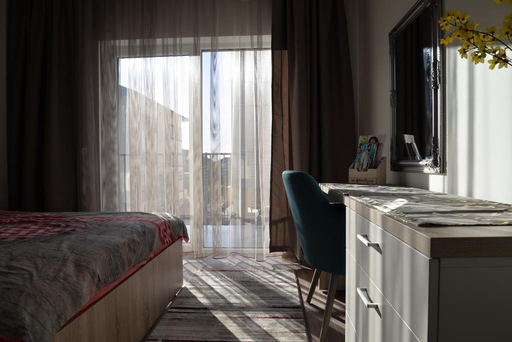 Apartment Cristian 2 Timisoara Bagian luar foto